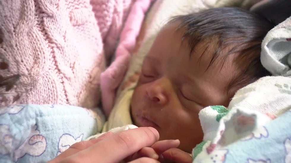 A Washington state mother recounts the memorable story of how EMTs helped her deliver her baby...