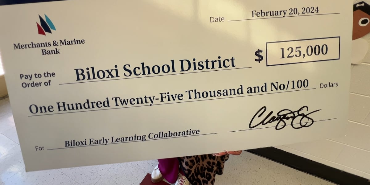 Merchants & Marine Bank grants 125,000 check to Biloxi School District