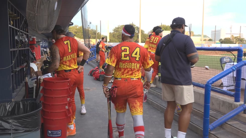 Tonight, the Firefighters won again against the Loco Beach Coconuts with a score of four to two.