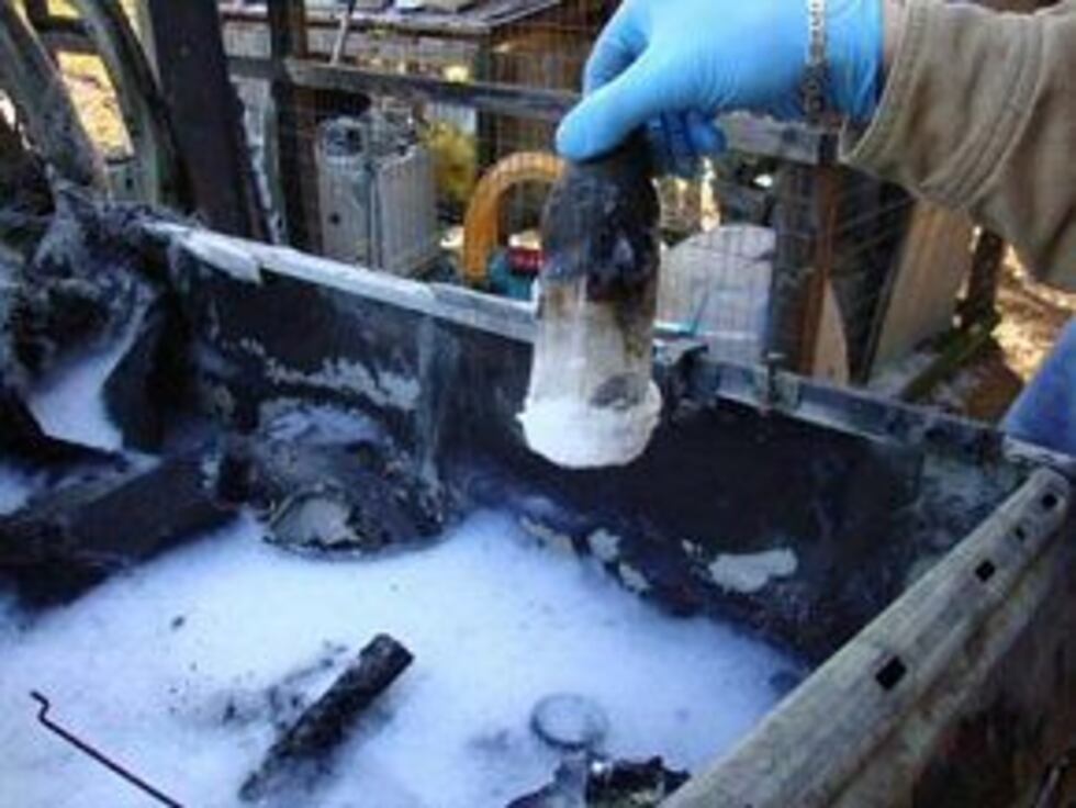 Meth Lab Explosion Trailor Police Investigate Possible P Lab Explosion