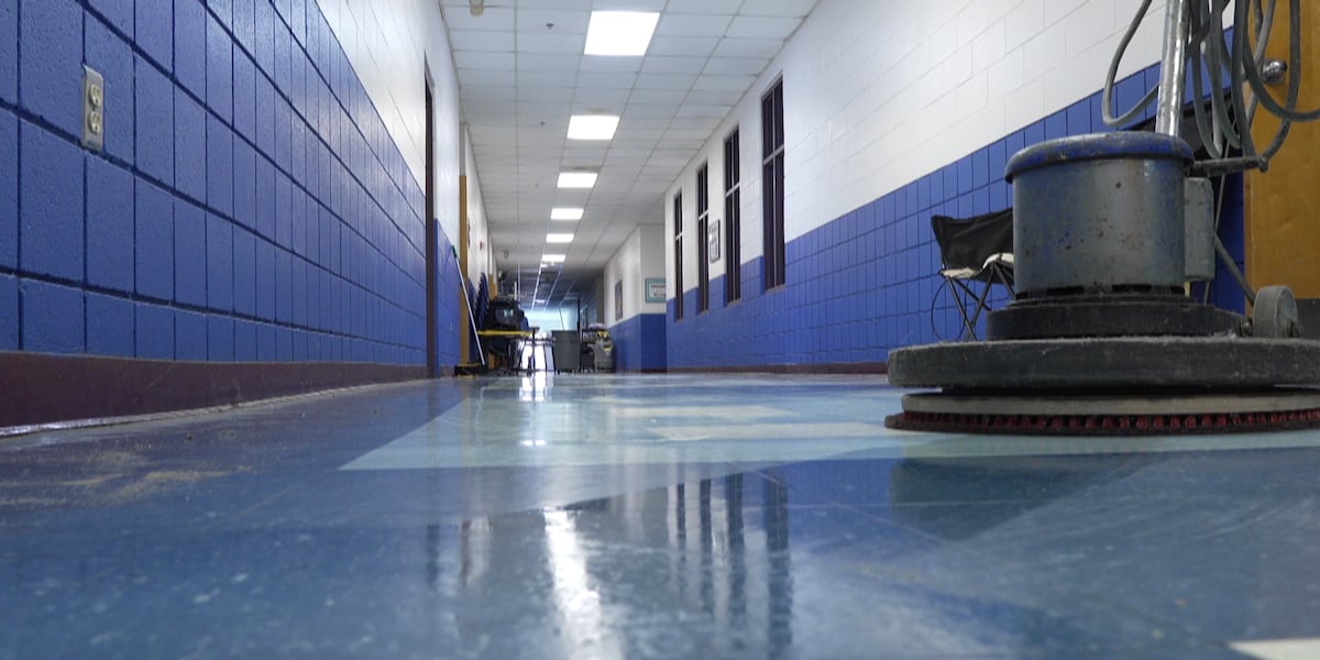 Gulfport School District crews prepare campuses for new school year