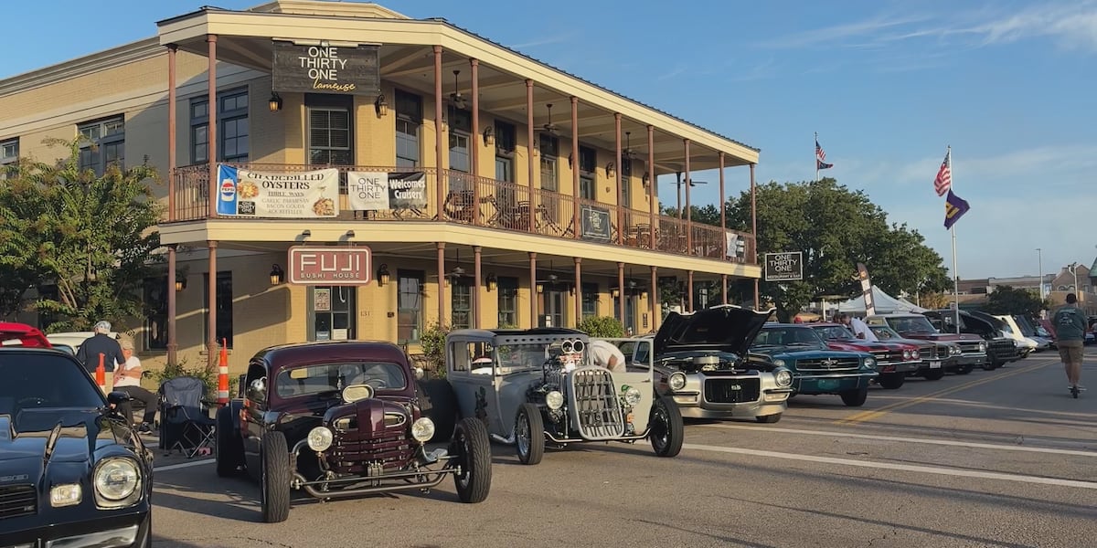 Cruisin’ the Coast Biloxi Block Party brings a celebration of classic cars and community Cruisin’ the Coast Biloxi Block Party brings a celebration of classic cars and community