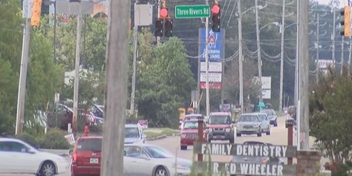 Gulfport officials gives update to Dedeaux Road project