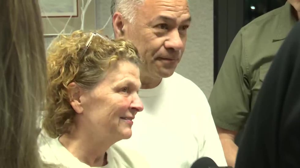 Couple returns from Mexico after payment dispute