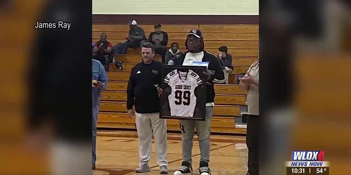 George County football retires Cincinnati Bengals DT McKinnley Jacksons jersey George County football retires Cincinnati Bengals DT McKinnley Jacksons jersey
